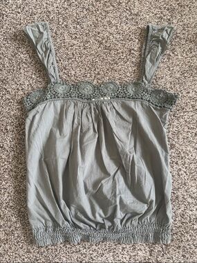 🌟3/$15 Kimchi Blue Olive Green Crochet-Trim Camisole